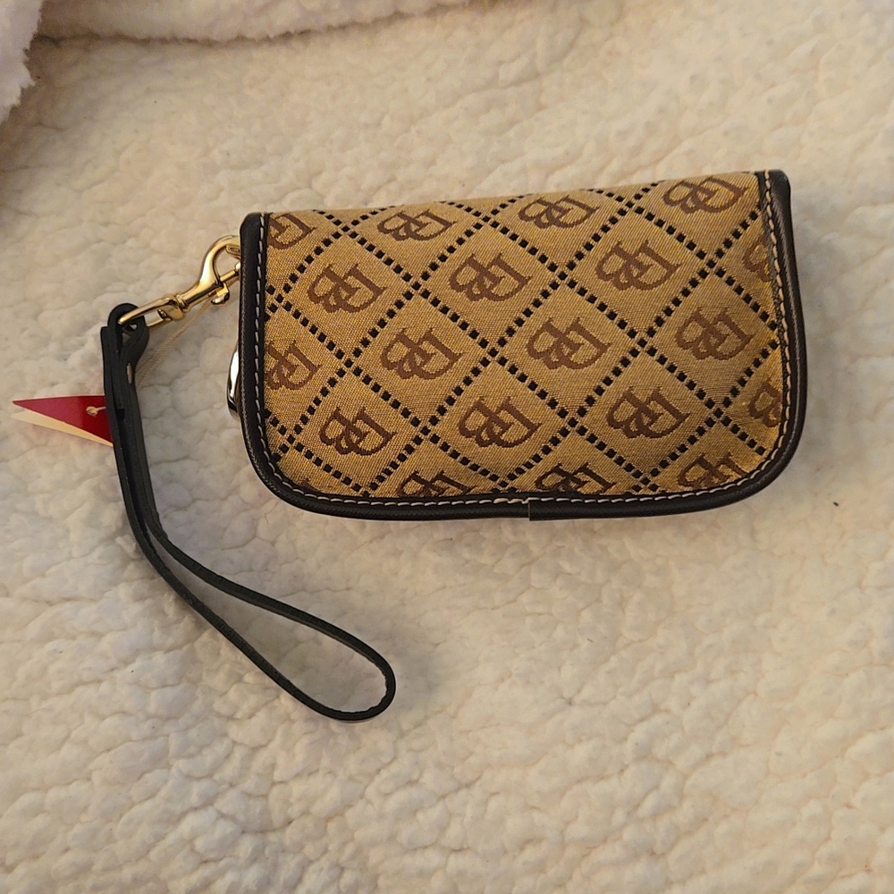 Dooney & Bourke Flap Wristlet Brown Clutch - Picture 5 of 7